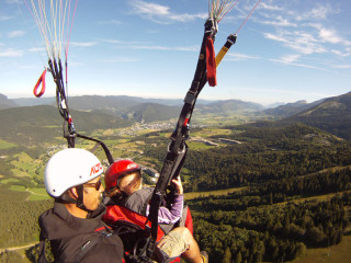 Paragliding