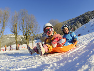 Rodeln, Airboard, neue Gleitsportarten