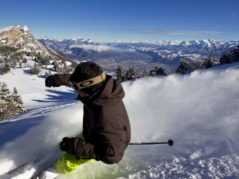 Alpine ski areas & prices