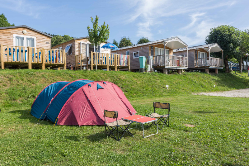 Campings, aires de services