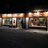 Façade enneigée du magasin