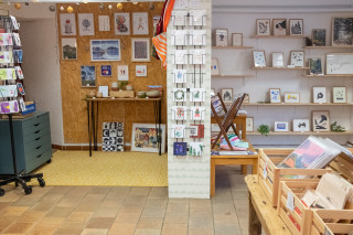 Des créateurs locaux à la boutique de l'Atelier du Presse Citron Des créateurs locaux à la boutique de l'Atelier du Presse Citron