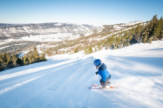 ski_alpin_famille_2022_sd_focus_outdoor_0055.jpg ski_alpin_famille_2022_sd_focus_outdoor_0055.jpg