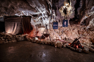 Grotte de Thaïs Grotte de Thaïs