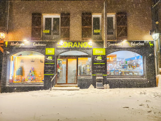 Location skis vélos Autrans place du village