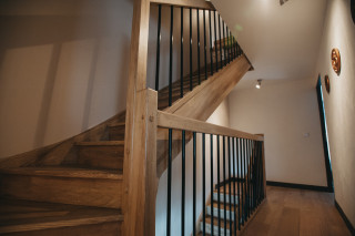 Couloir, escaliers