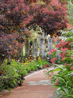 Jardin des Fontaines Pétrifiantes Jardin des Fontaines Pétrifiantes