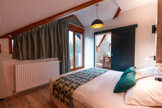 Chambre double 4 - © Auberge de la Croix Perrin Chambre double 4