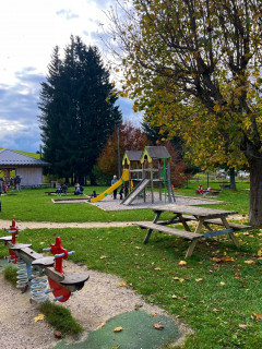 Aire de jeux du Claret_Autrans-Méaudre en Vercors - © office de tourisme intercommunal du Vercors Aire de jeux du Claret_Autrans-Méaudre en Vercors