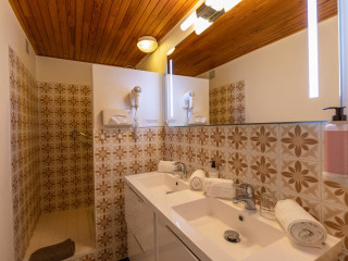 Hotel 7 Hotel 7