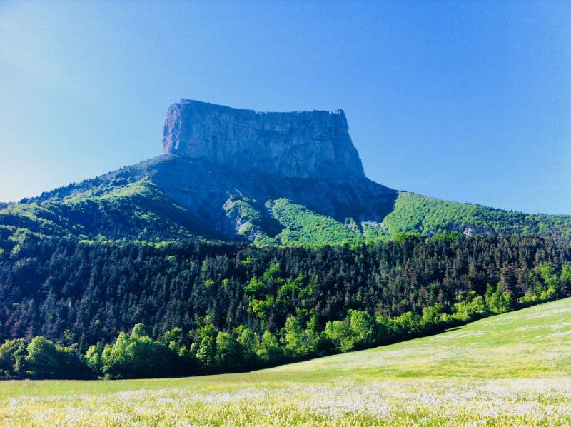 mont_aiguille.jpg