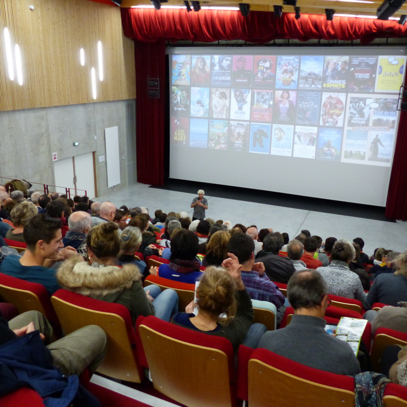 Salle de projection de cinéma du Clap