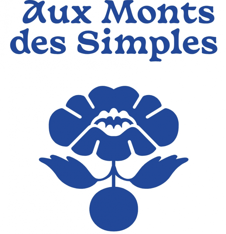 logo.png - © copyright logo.png