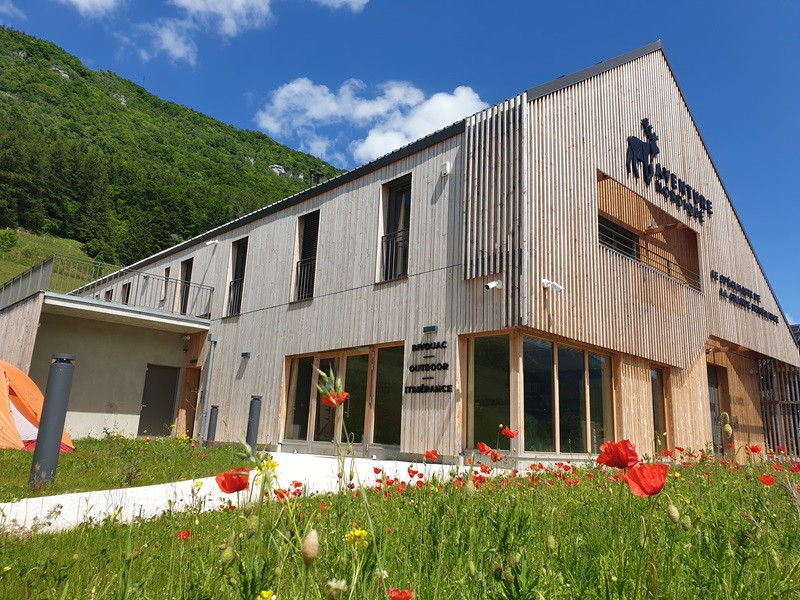 Boutique Aventure Nordique - © Marion COTTAZ Boutique Aventure Nordique