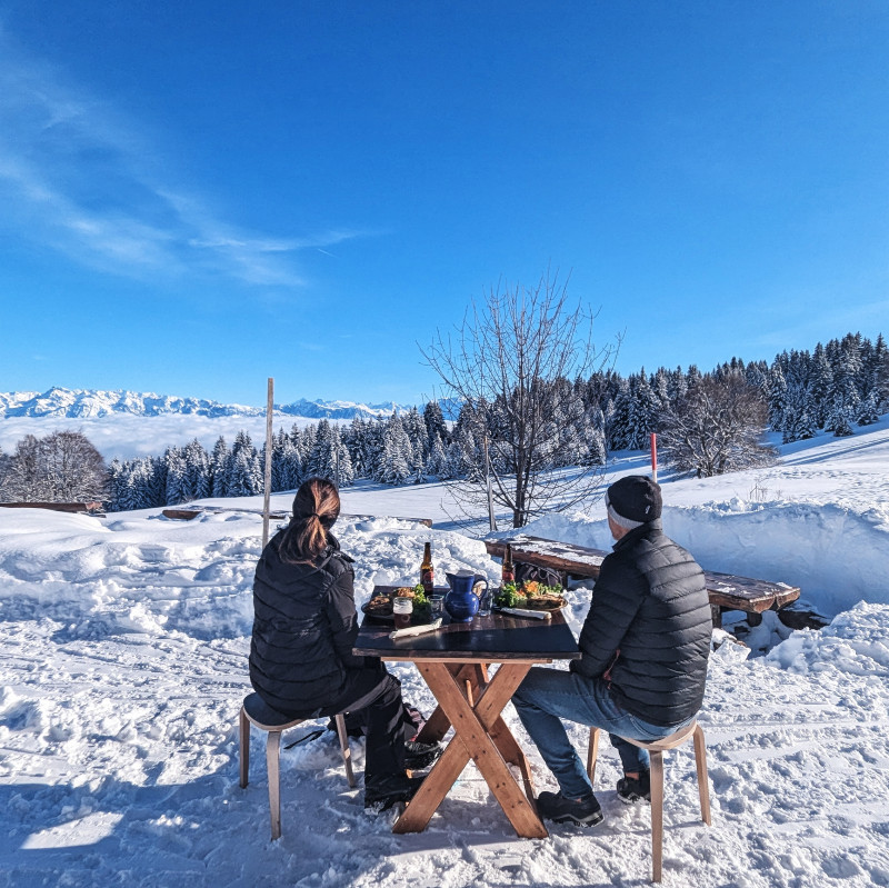 Déjeuner au soleil hivernal - © js Déjeuner au soleil hivernal