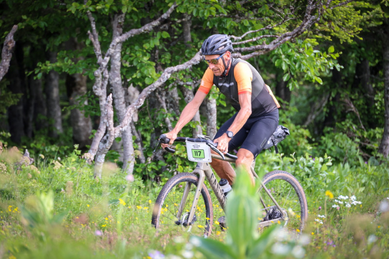 La montée des Narces - Circuit Gravel & VTTAE n°83 - Vert_Autrans-Méaudre en Vercors - © Judicaël Rey La montée des Narces - Circuit Gravel & VTTAE n°83 - Vert_Autrans-Méaudre en Vercors