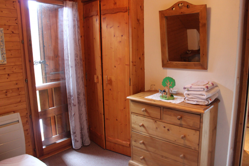 img_1404.jpg img_1404.jpg