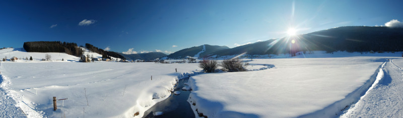 raquettes.jpg - © Mairie d'Autrans Méaudre en Vercors raquettes.jpg