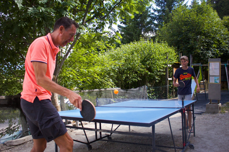 ping-pong Camping Les Eymes
