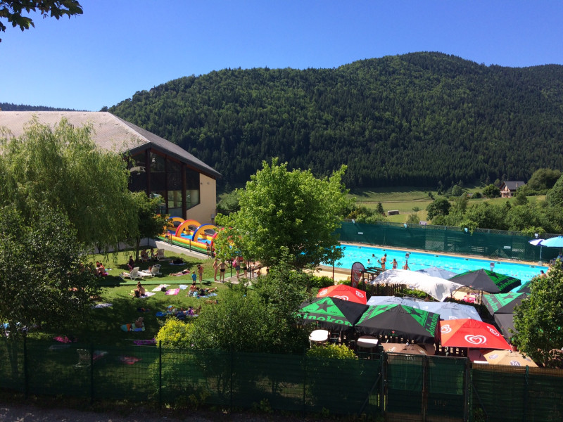 Piscine extérieure Piscine extérieure