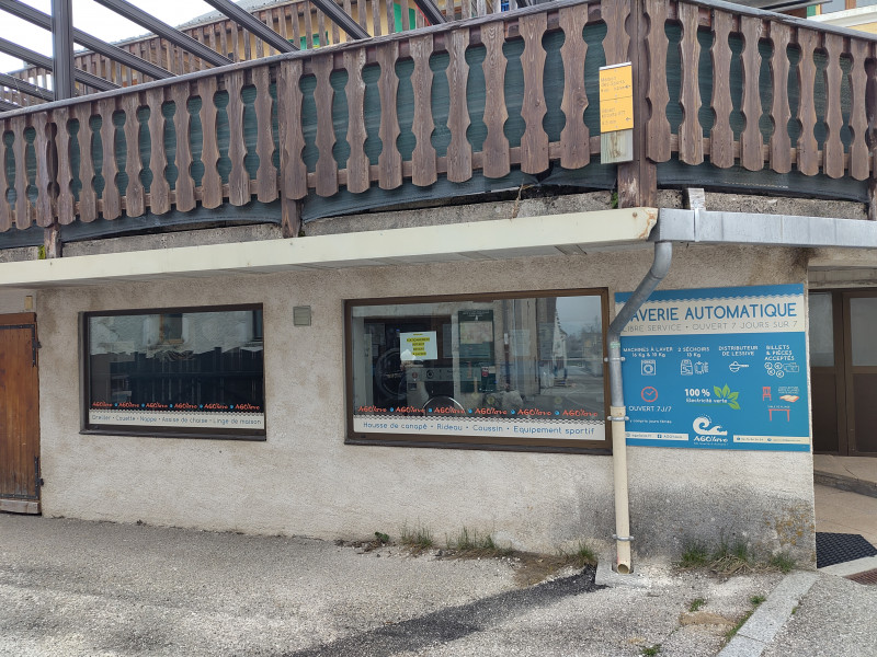 Côté de la laverie d'Autrans