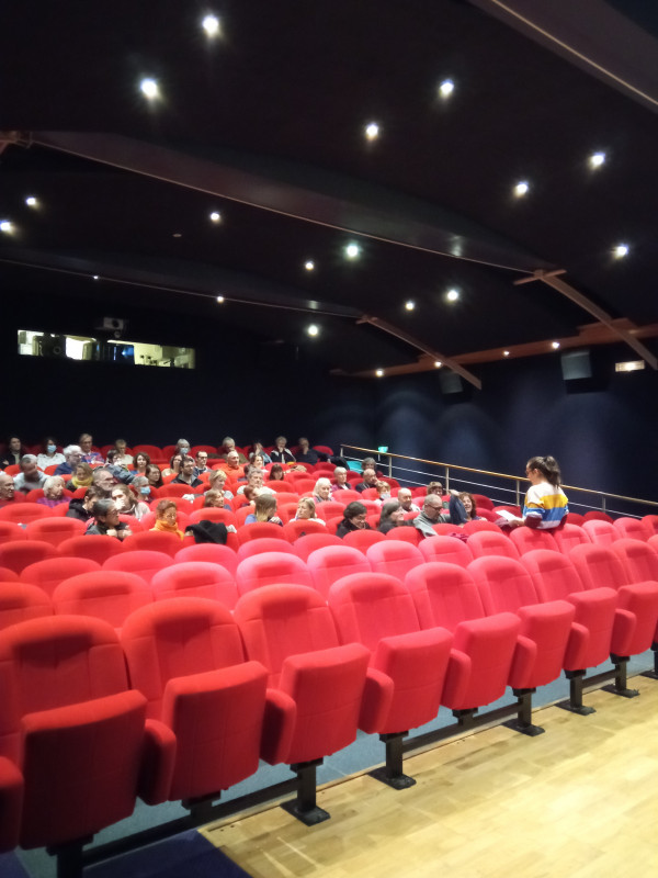 salle cinéma de face - © Le Clos salle cinéma de face
