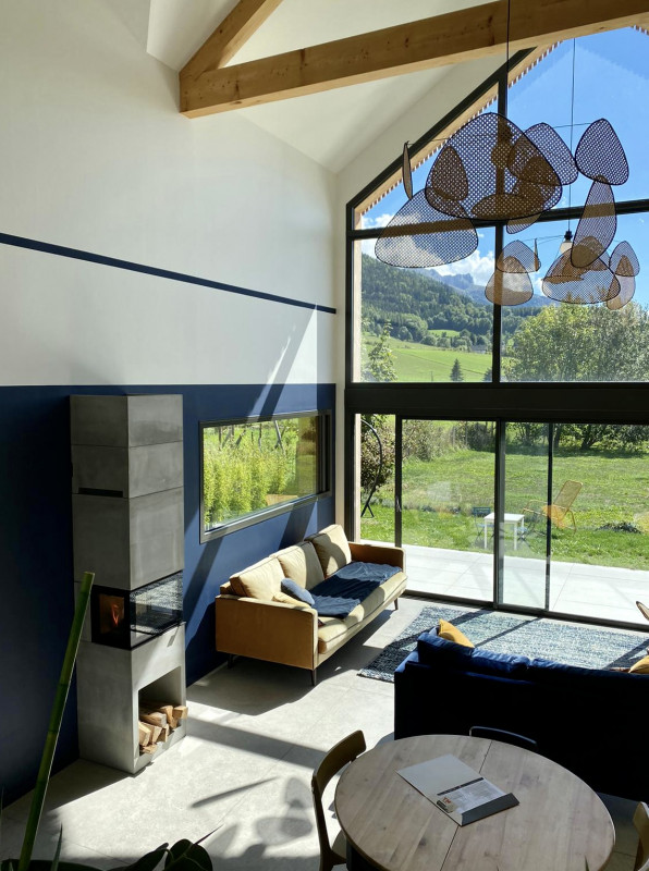 Installation d'un poêle à bois NORDPEIS