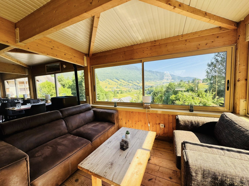 Coin cosy avec canapé