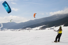 sitraloi768877_171366_snowkiteweb.jpg - © Mairie de Autrans sitraloi768877_171366_snowkiteweb.jpg