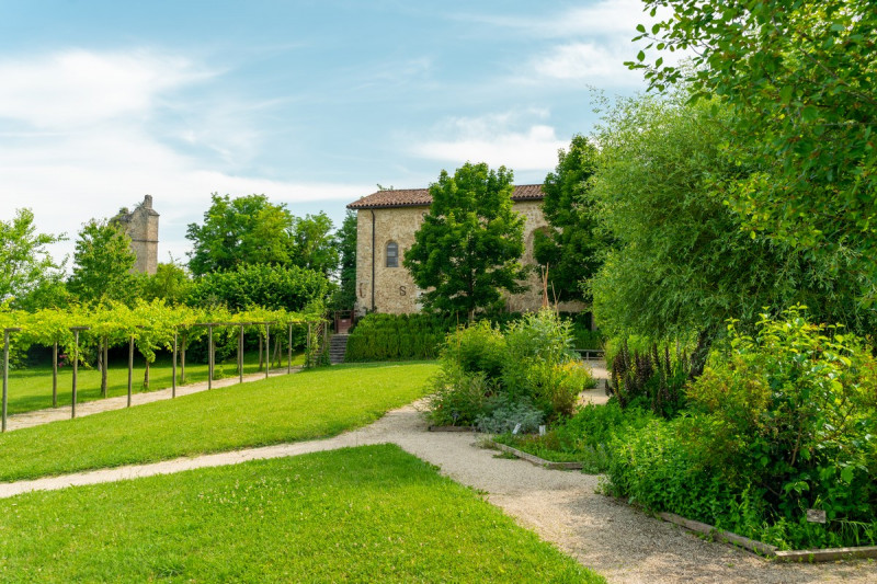 Jardin d'inspiration médiévale et verger conservatoire - Beauvoir en Royans - © Achille Martinon Jardin d'inspiration médiévale et verger conservatoire - Beauvoir en Royans
