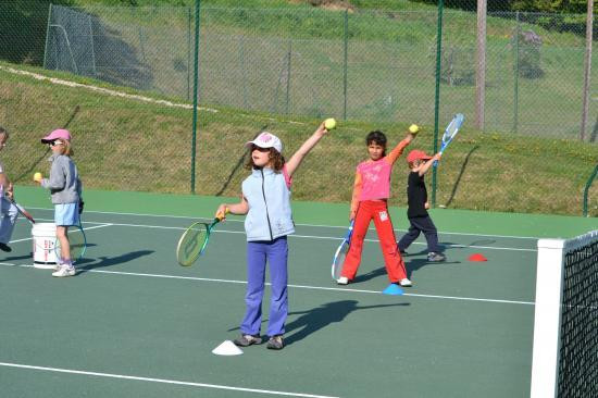 Cours de tennis - © Tennis Club de Lans Cours de tennis
