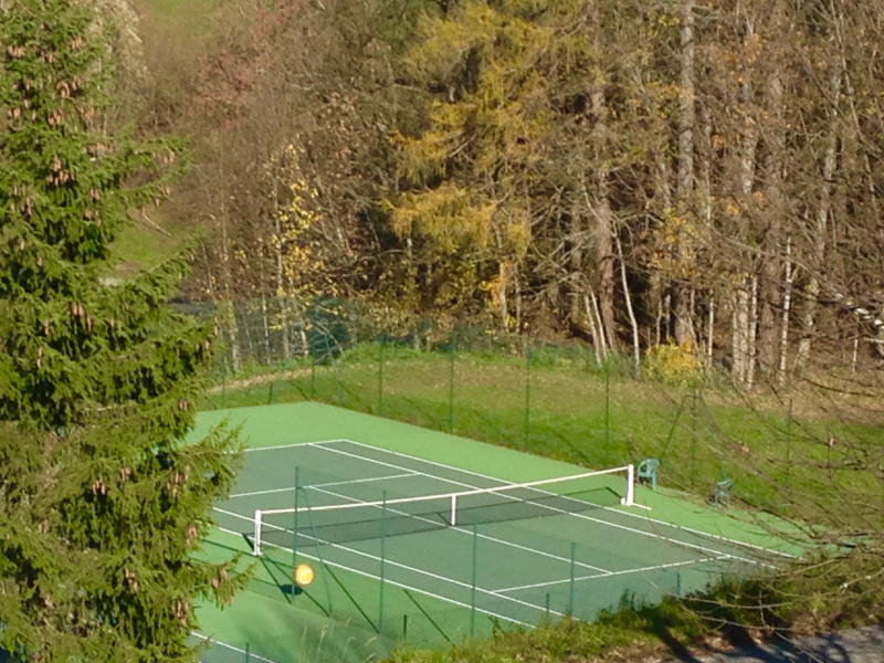 Court de tennis à Lans-en-Vercors Court de tennis à Lans-en-Vercors