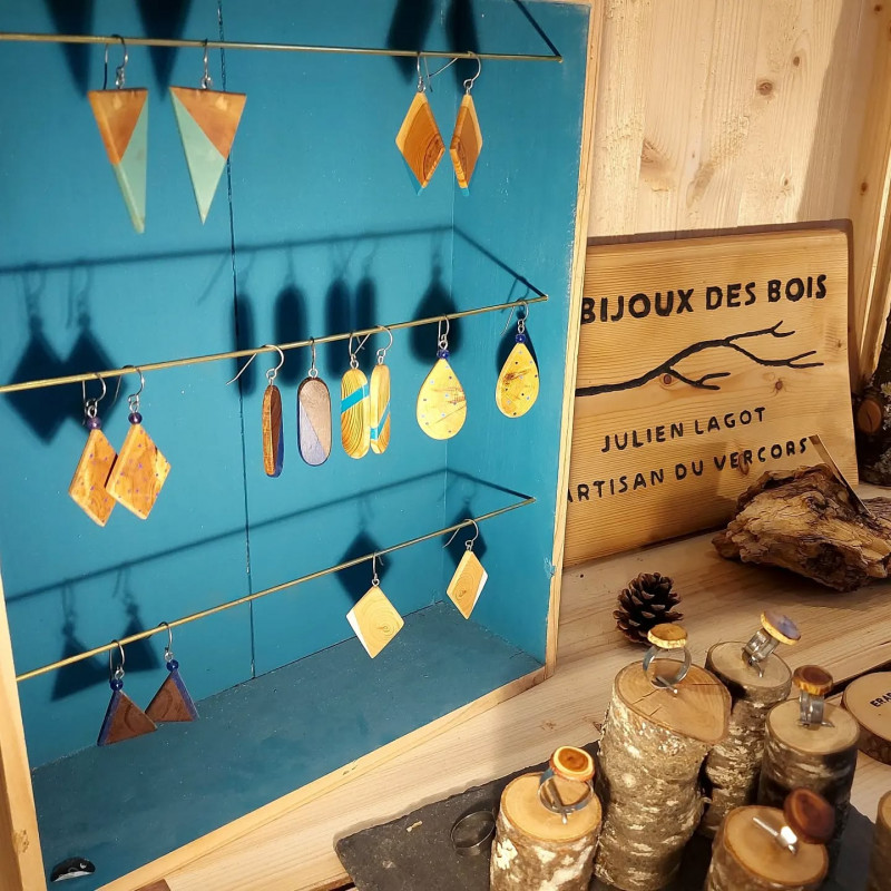 bijoux des bois.jpeg