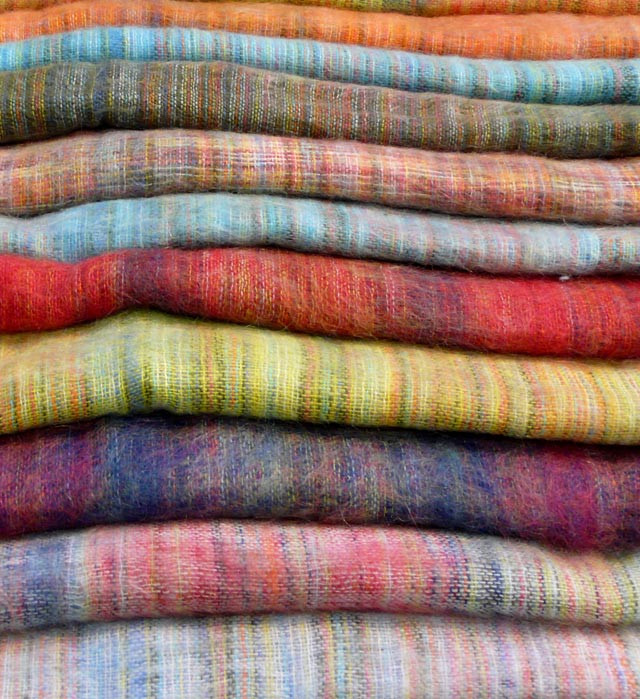 echarpe-mohair-tisse-main.jpg