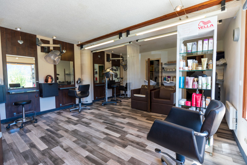 interieur_cocoon_coiffure_1920x1280_1.jpg interieur_cocoon_coiffure_1920x1280_1.jpg