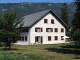 la villa où se situe l'appartement