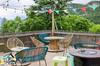 Photo de la terrasse de la grange à gaby_Engins