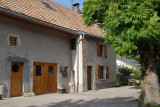 Façade sud et porte d'entrée (avec hublot)