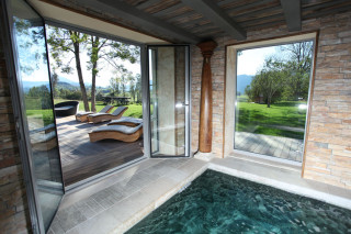 chateau_des_girards_piscine2.jpg chateau_des_girards_piscine2.jpg