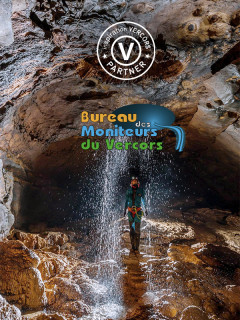 Spéléo avec le Bureau des Moniteurs du Vercors - © BDM - Baudier Nicolas Spéléo avec le Bureau des Moniteurs du Vercors