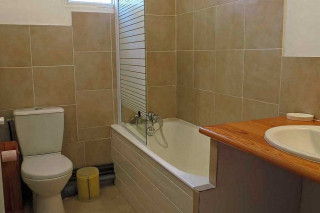 grande salle de bains, wc grande salle de bains, wc