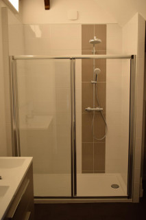 SDB 2ème étage SDB 2ème étage