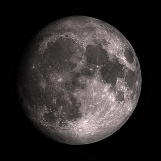 Lune juste avant la pleine lune