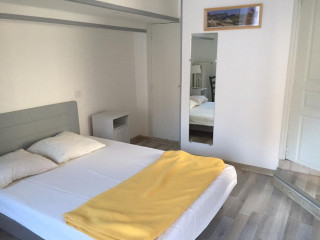 chambre 1 - © Hôtel du Col de l'Arc chambre 1