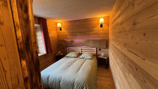 Chambre n°1 ph1.jpg