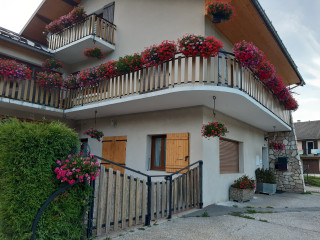 gite_fleurs.jpg