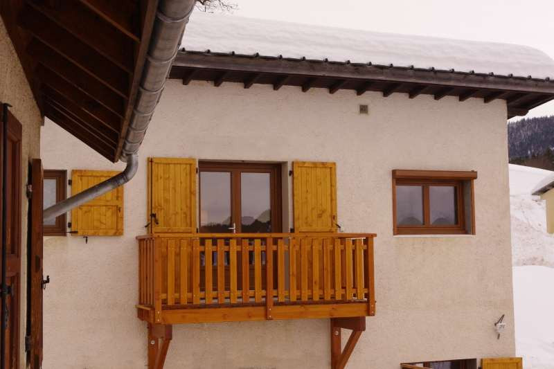 Gîte au 1er, terrasse attenante à l'ouest, balcon au sud