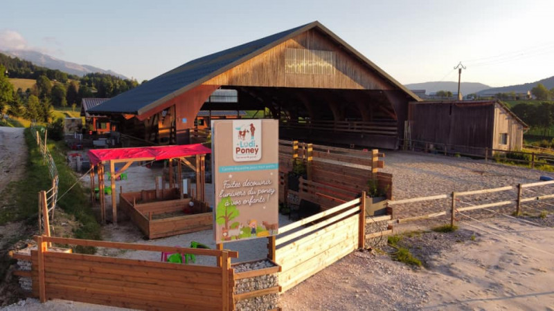 Le Haras du Vercors vue extérieure