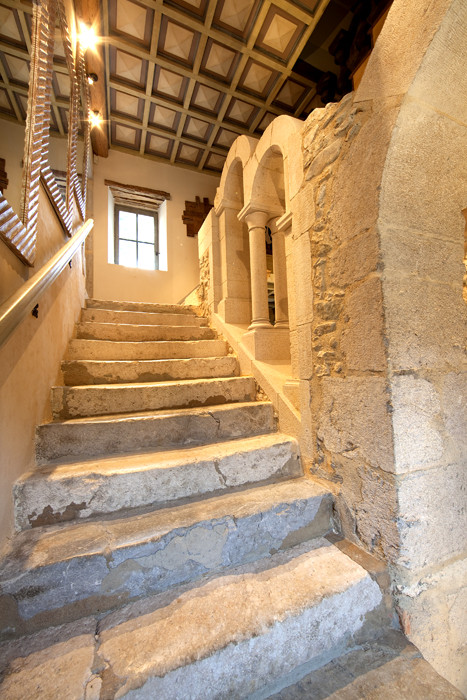 joly_escalier.jpg joly_escalier.jpg