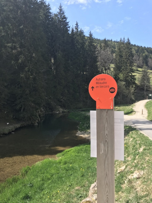 via_vercors_panneau_ok.jpg via_vercors_panneau_ok.jpg